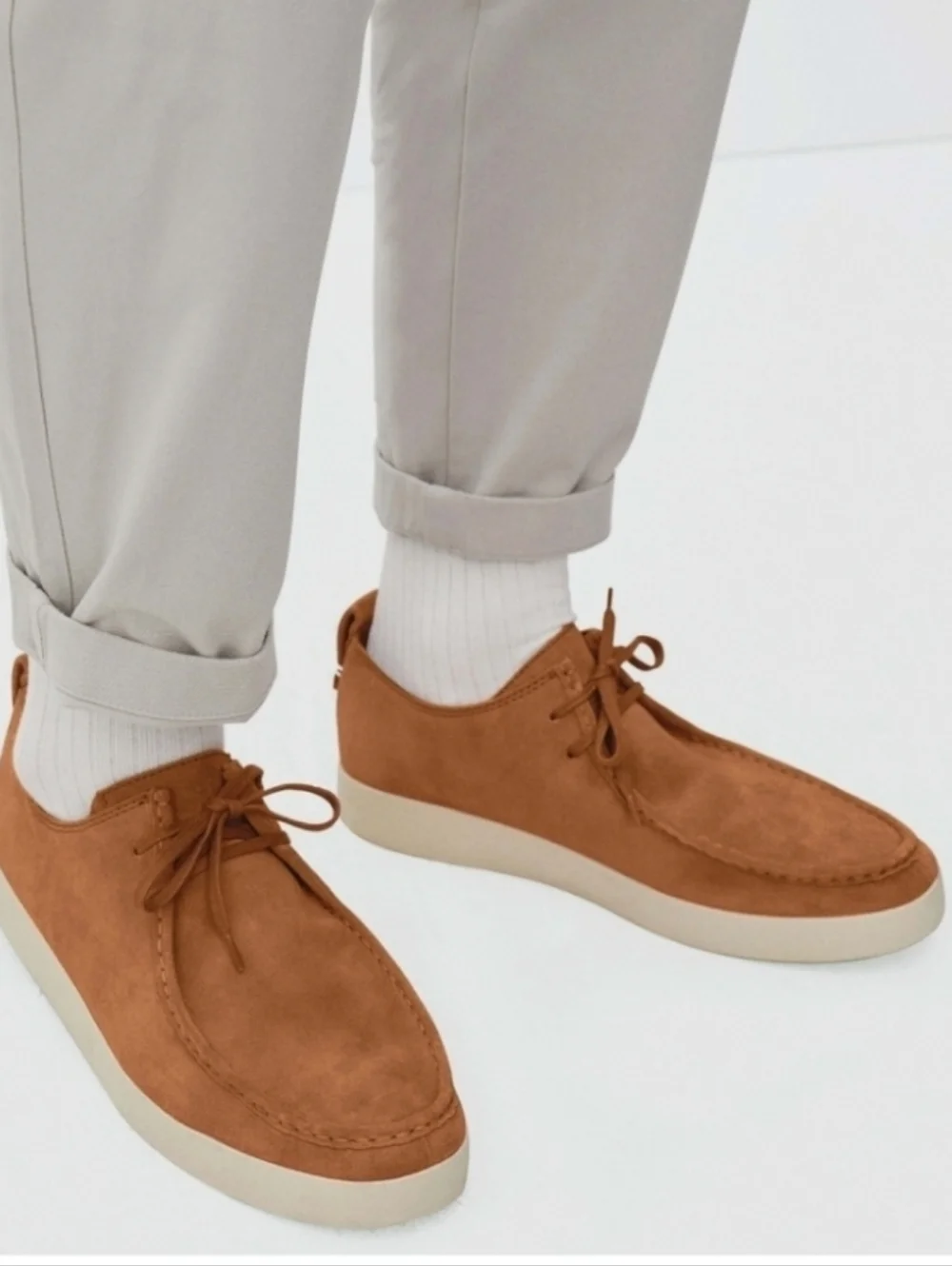 Everlane The Desert Shoes in a tan‎ suede color. Size 10 Mens